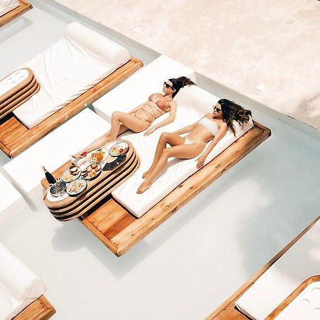 Le Saint Tropez Hotel Kidoti Kültér fotó