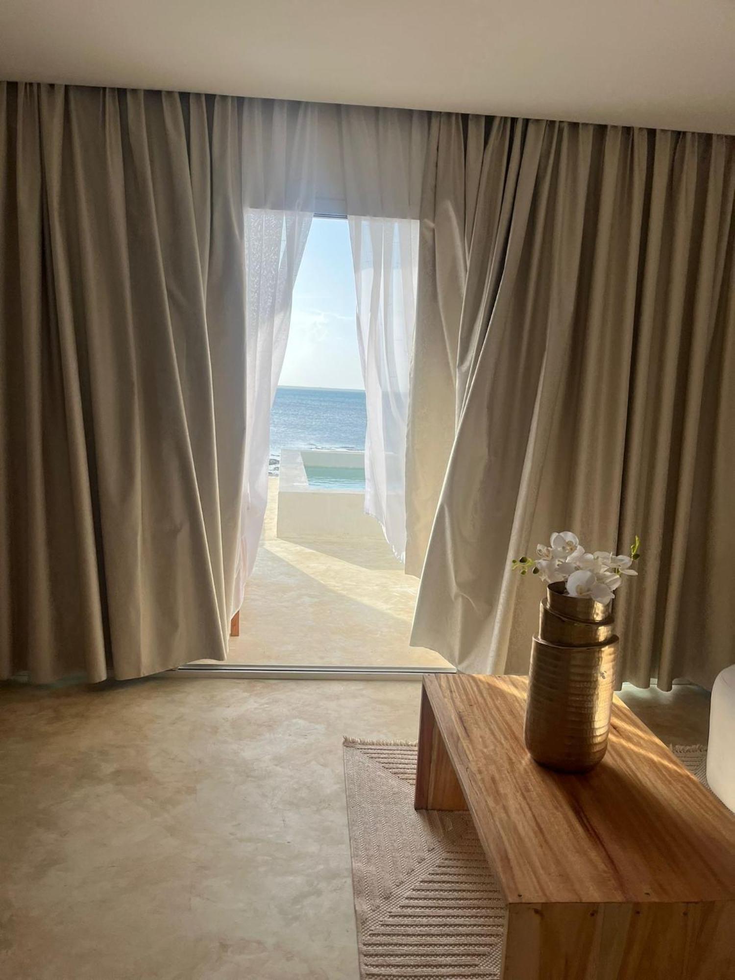 Le Saint Tropez Hotel Kidoti Kültér fotó