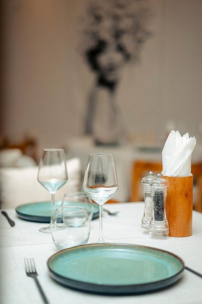 Le Saint Tropez Hotel Kidoti Kültér fotó
