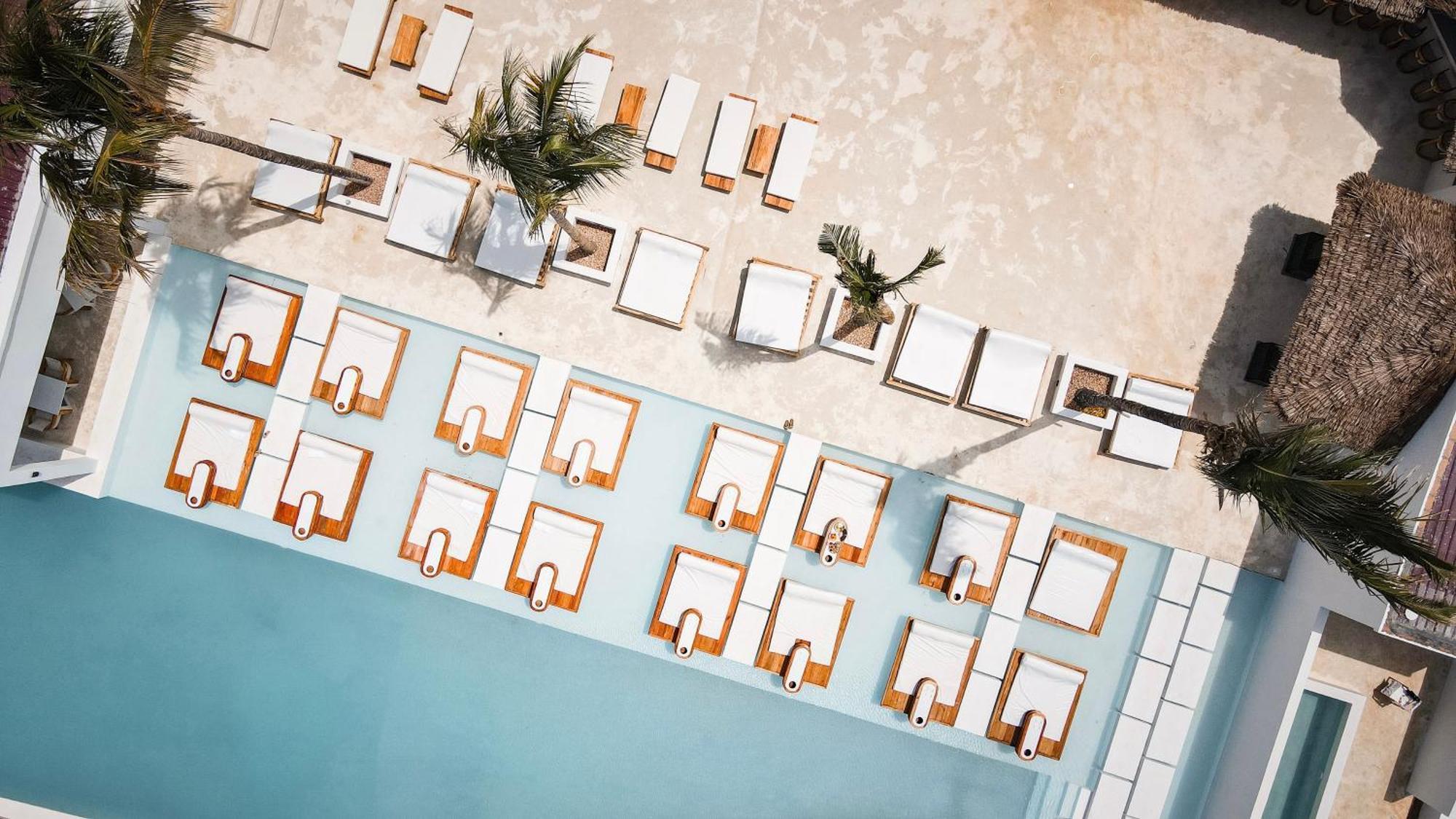Le Saint Tropez Hotel Kidoti Kültér fotó