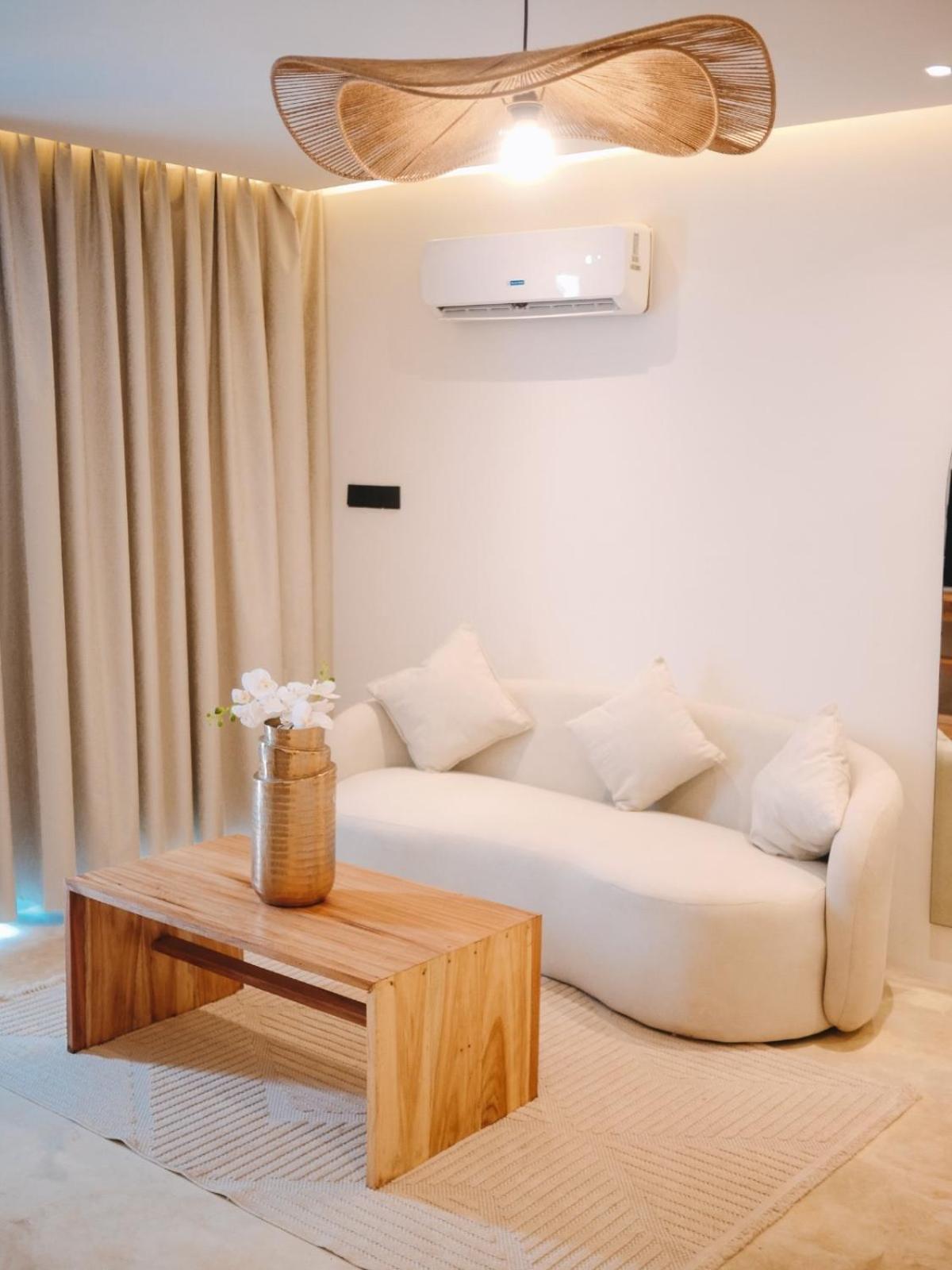 Le Saint Tropez Hotel Kidoti Kültér fotó